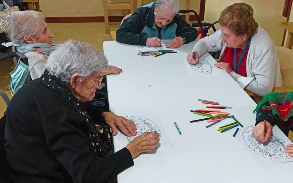 ¡Taller de manualidades sobre la Feria de Abril! taller de manualidades