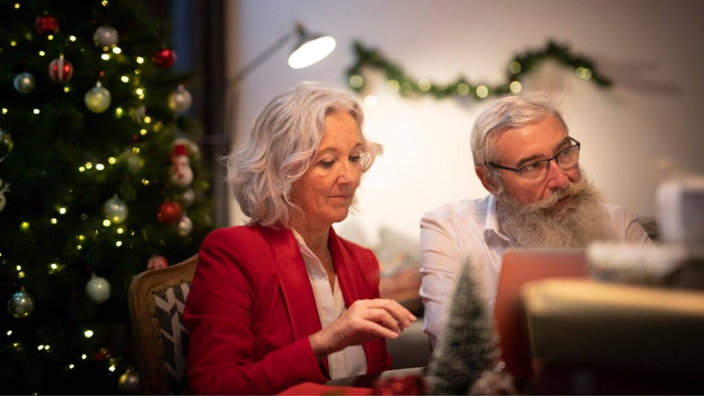 Bienestar emocional y soledad en Navidad en la tercera edad